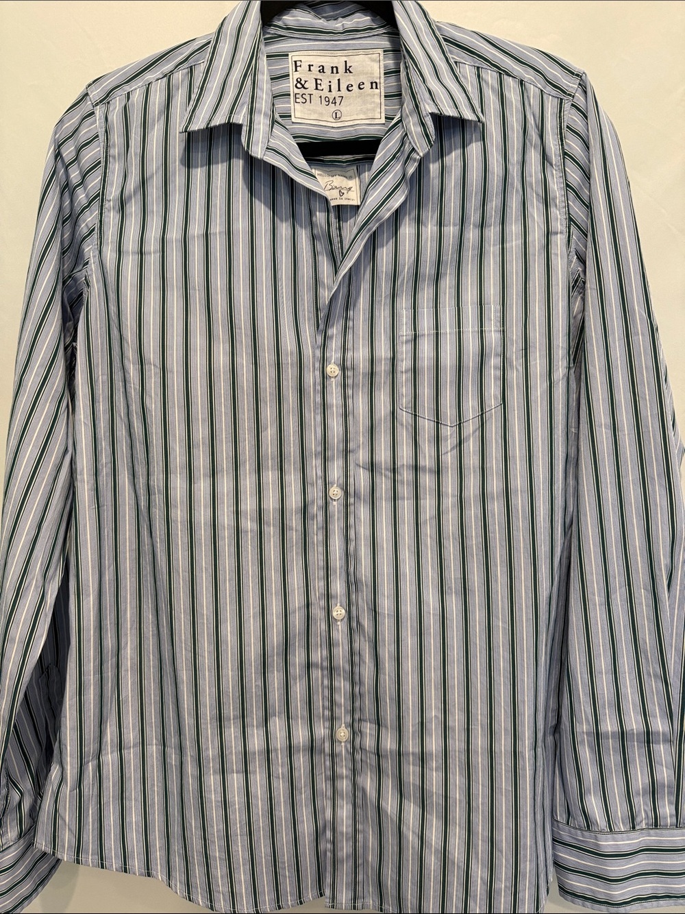 Frank & Eileen Barry Tailored Button Up Shirt Size Large